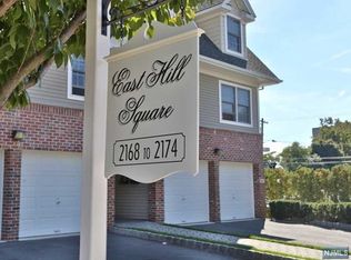 2172 Edwin Ave, Fort Lee, NJ 07024