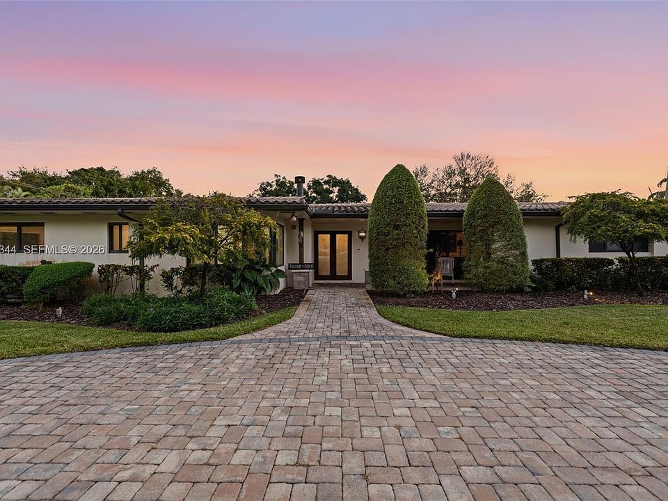 1st image of 9890 SW 138th St