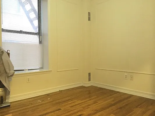 Rented by Stuart Eisenberger, LREB | media 9