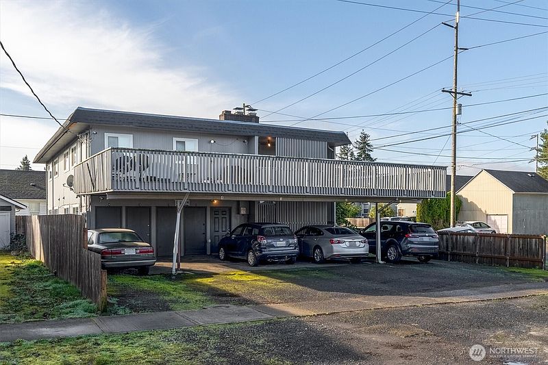 5th image of 504 N 7th Avenue