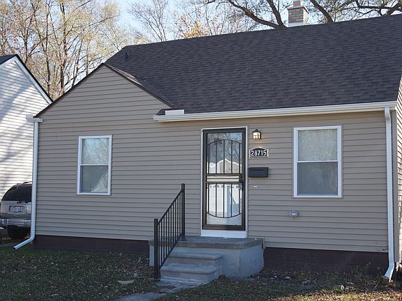 2nd image of 28715 Glenwood St