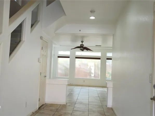 5957 Pillar Rock Ave, Las Vegas, NV 89139