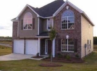 422 Lake Ridge Ln, Fairburn, GA 30213