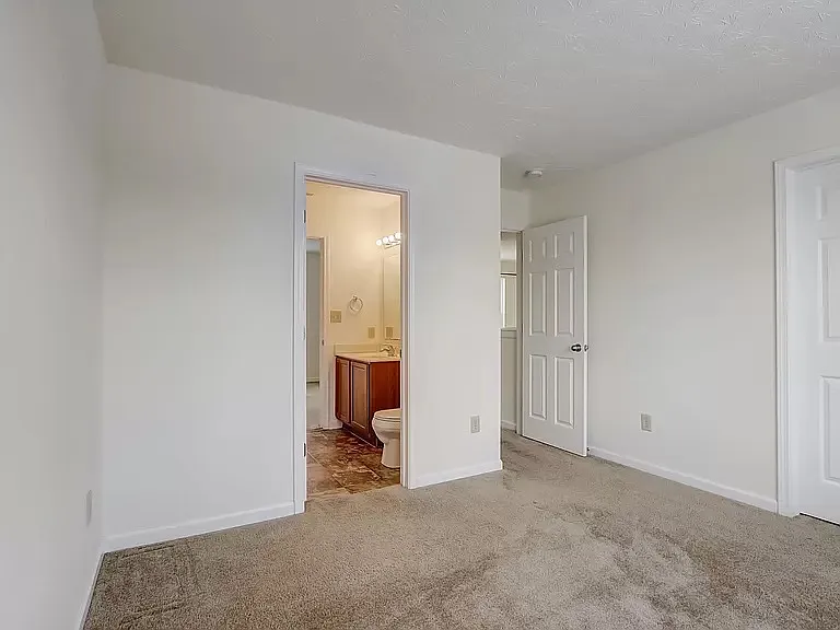 8961 Ingram Ln — Photo 33