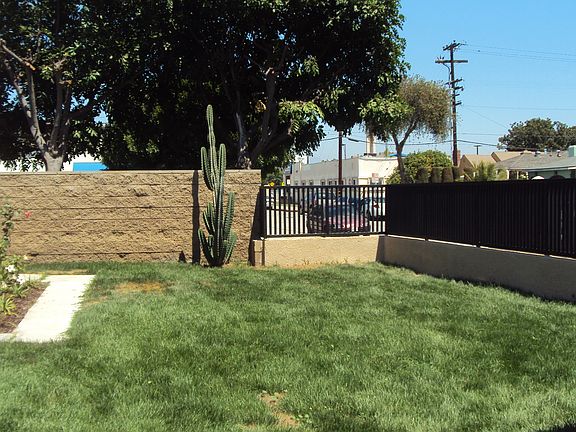 Gated yard