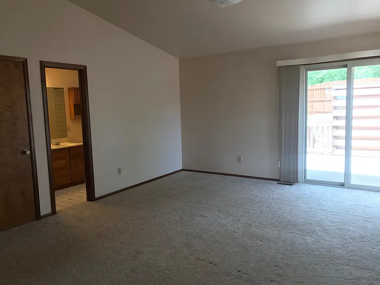 5292 Cracker Barrel Cir — Photo 25