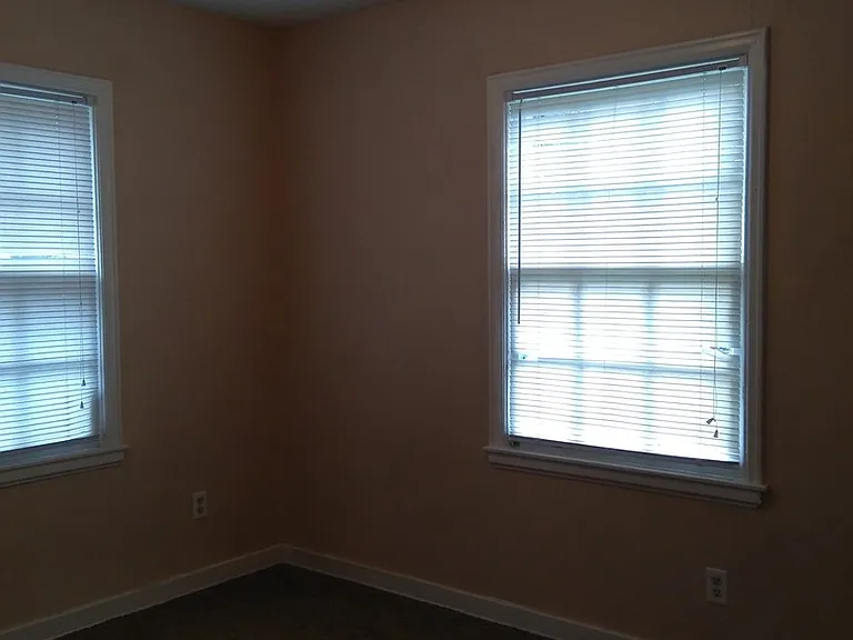 2225 S Kansas Ave — Photo 4