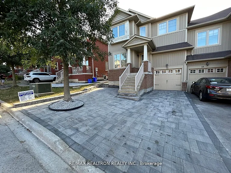 16 Yang St W #BSMNT — Photo 1