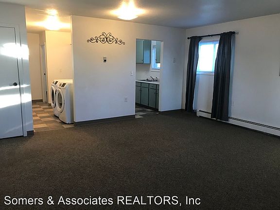 4th image of 1324 2nd Ave #1