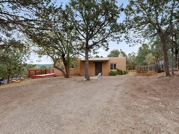 48 Camino Linda, Tijeras, NM 87059