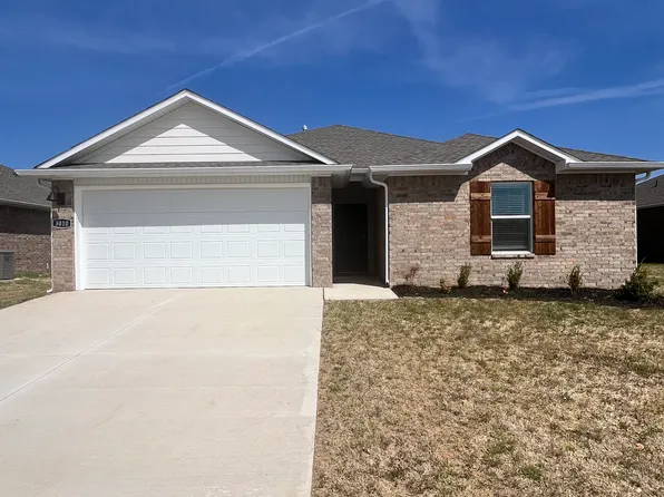 3010 Amarillo Way, Centerton, AR