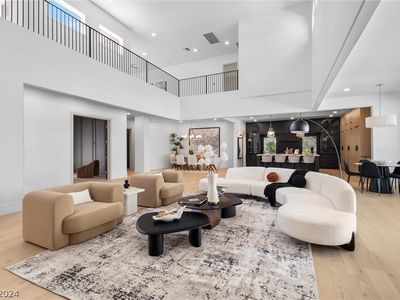 701 Canyon Greens Dr, Las Vegas, NV, 89144