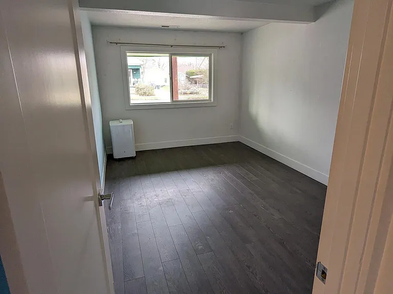 9120 N Tioga Ave — Photo 5