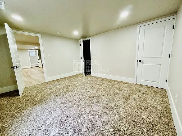 1415 N Raleigh St — Photo 22