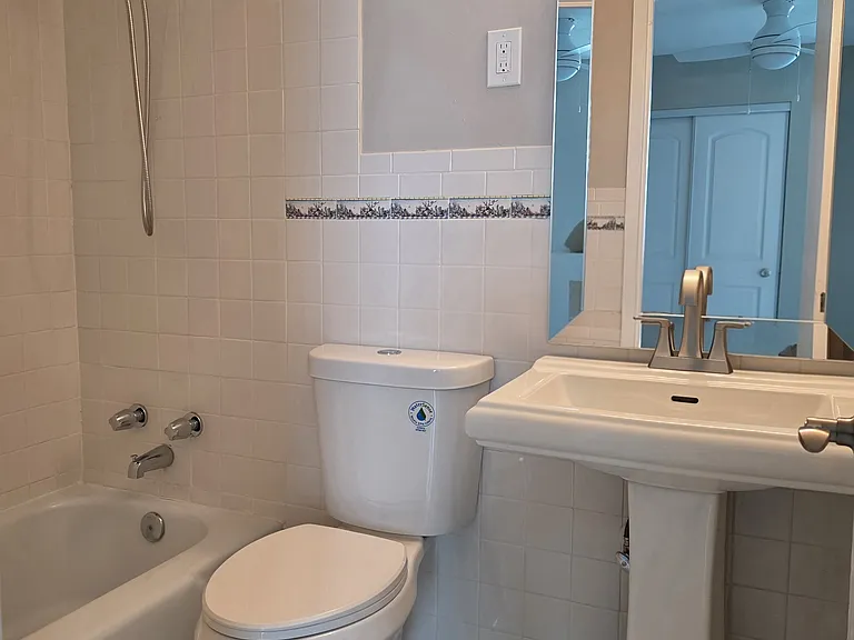4015 Bayshore Blvd #7F — Photo 9