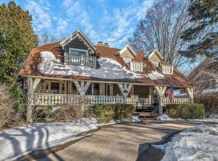 4725 Saratoga Ave, Downers Grove, IL 60515