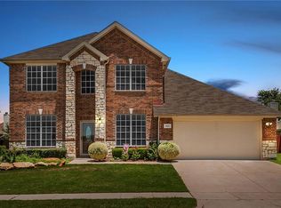 920 Fleetwood Cove Dr, Grand Prairie, TX