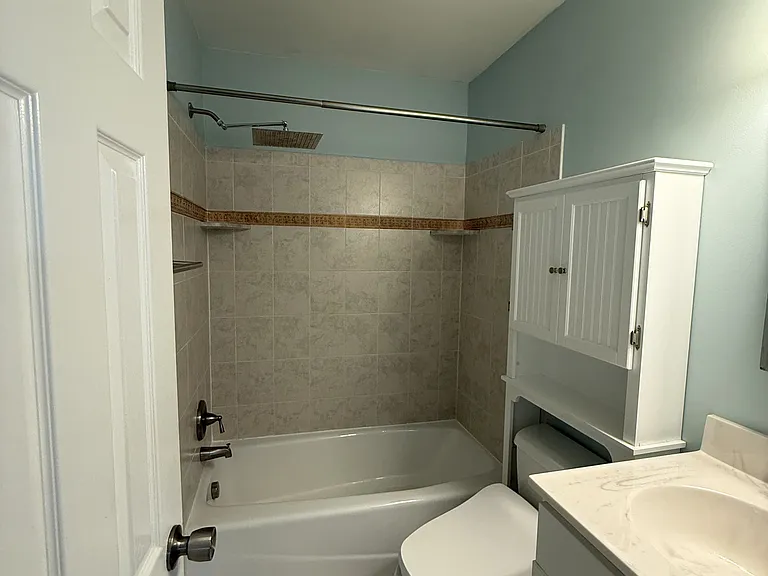118 S Girard Ter — Photo 7