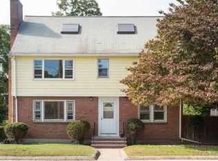 12 Russell Ave #2, Watertown, MA 02472