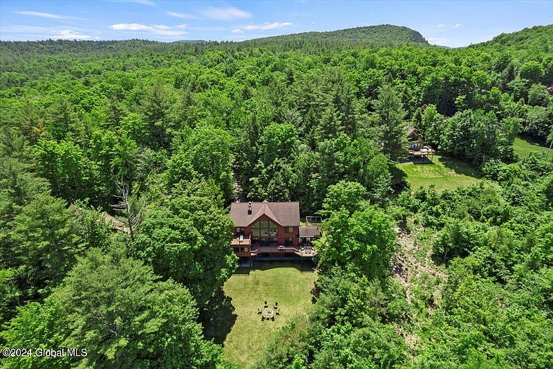 2nd image of 251 Mill Creek Road