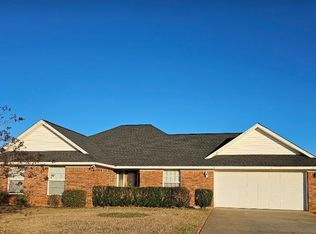 158 Hannah Rd, Daleville, AL 36322