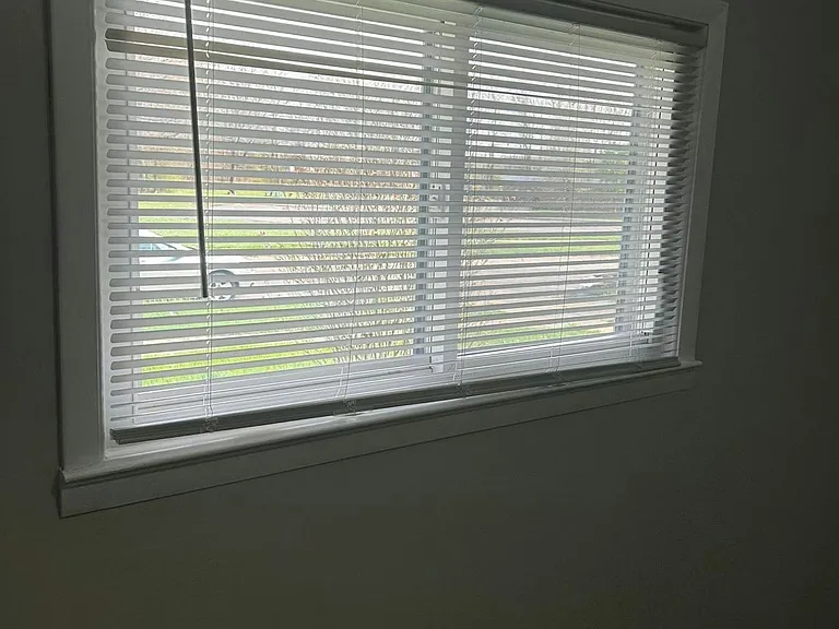 16130 Lauren St — Photo 18