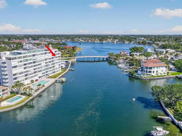 1365 Snell Isle Blvd NE APT 6A, Saint Petersburg, FL 33704