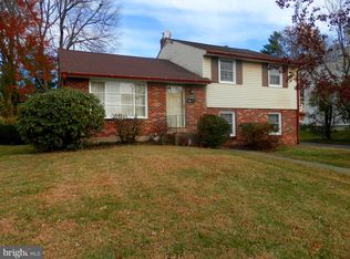 1226 Redwood Ave, Folsom, PA 19033