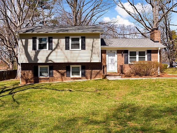 2nd image of 302 Mountain Brook Dr