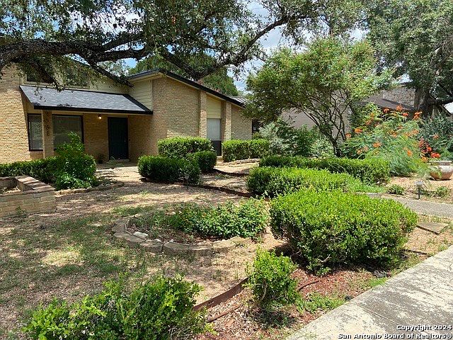 1st image of 3631 Green Spring Dr