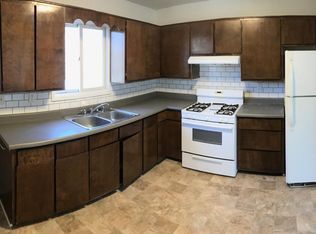 514 E Clark St APT B, Crown Point, IN 46307