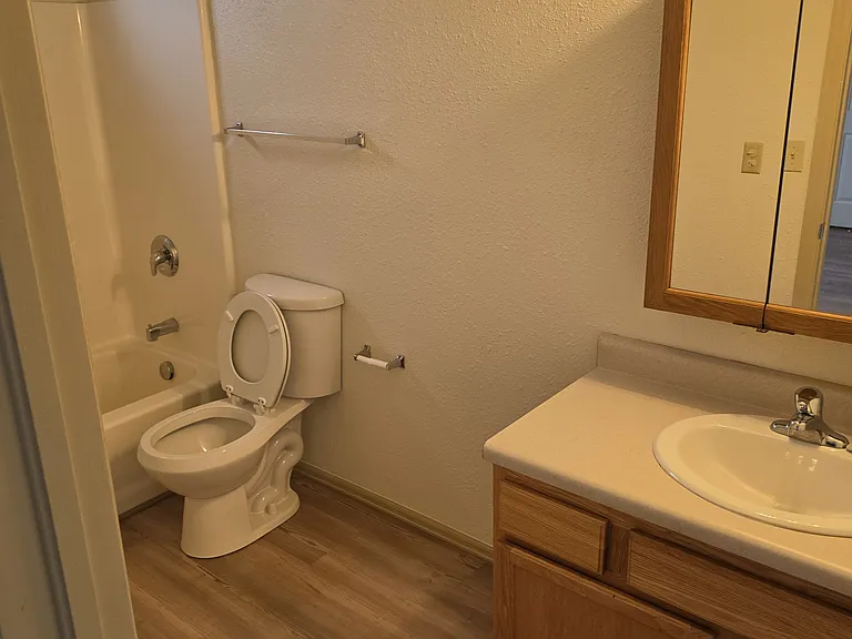 443 Pear Ln — Photo 14