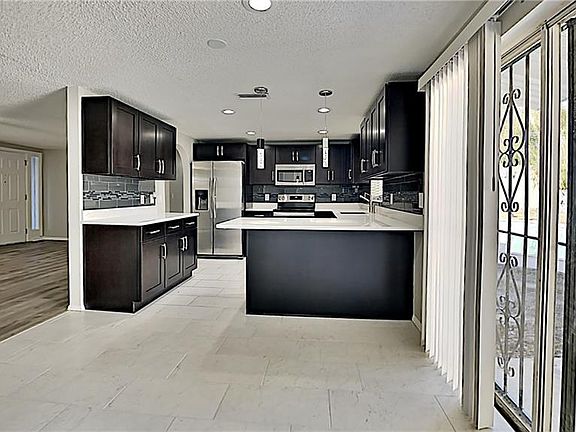 5th image of 4108 E Wilma St