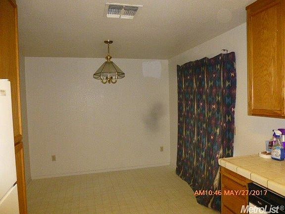 5th image of 3507 Hawaii Ave