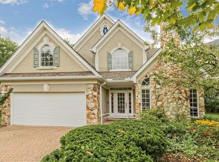 3515 Courtland Rd, Pepper Pike, OH 44124