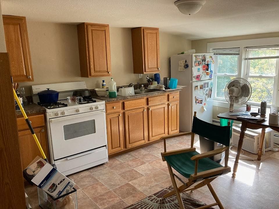 1st image of 739 Stewart Ave #5