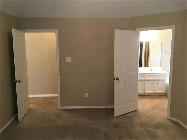 2411 Morgan Ridge Ln — Photo 8