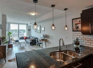 817 E 15th Ave SW #903, Calgary, AB T2R 0H8