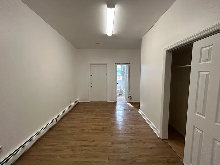 150 Midland Ave #5 — Photo 14