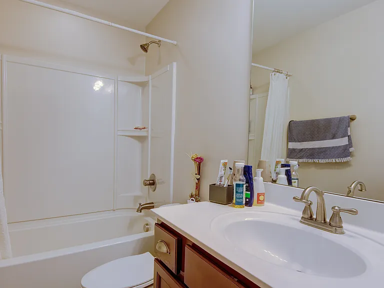 1928 Rustica Dr — Photo 32