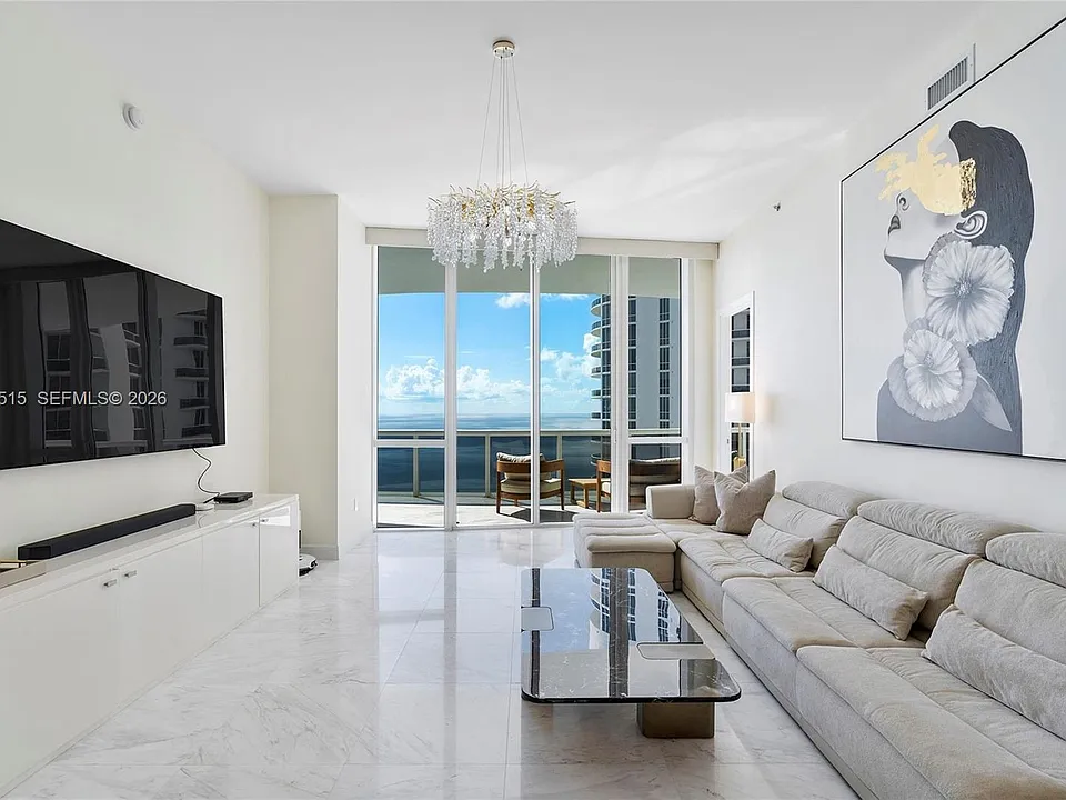 16001 Collins Ave #3507