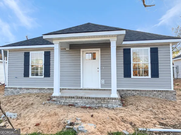 262 Proctor St, Statesboro, GA 30458