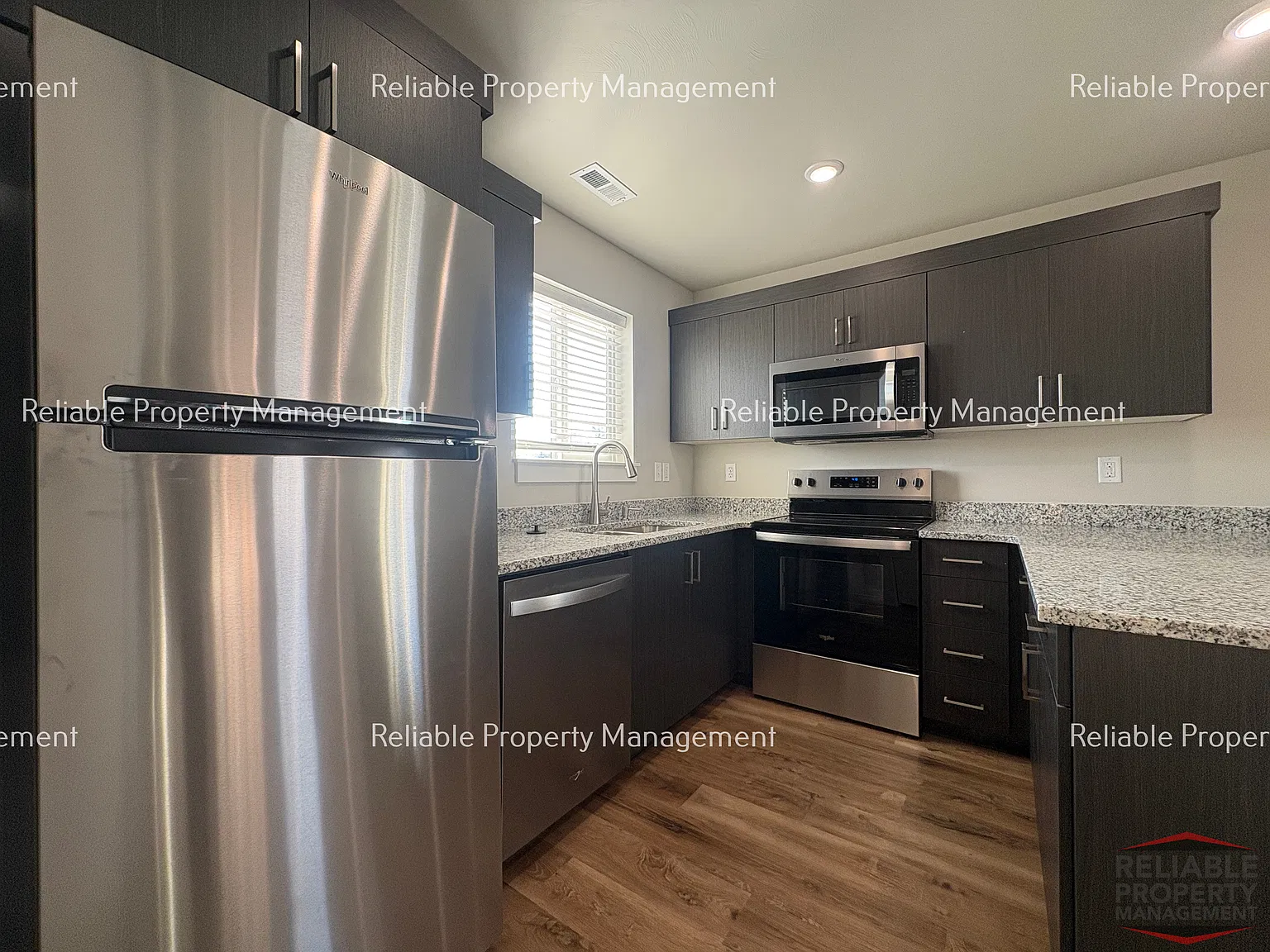 2 bed, 1.5 bath, $1,295 — Photo 3