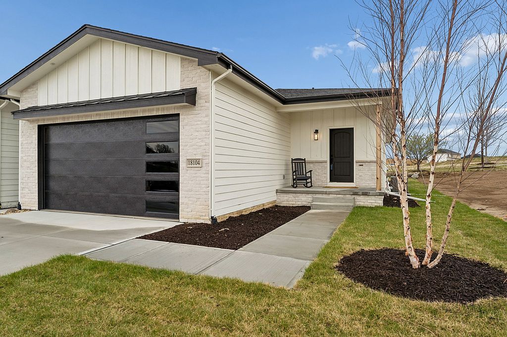 18104 Cooper St - Property Image