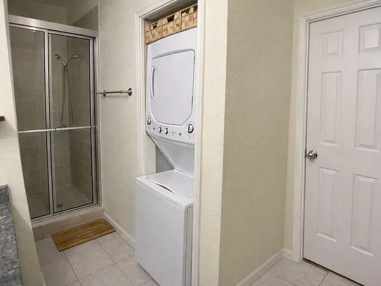 10049 Westpark Dr #111 — Photo 12
