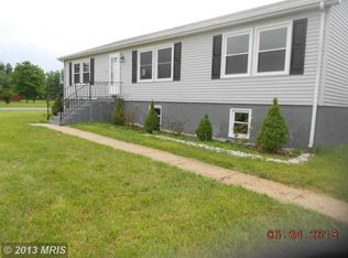 21728 Tammie Dr, Great Mills, MD 20634