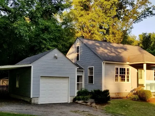 68 Spray Dr, Munroe Falls, OH 44262