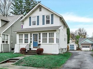 1929 9th St, Rensselaer, NY 12144