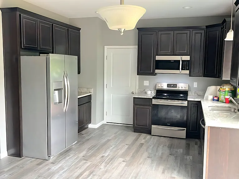 Kitchen (all stainless steel appliances and granite countertops)