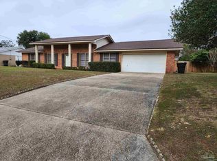 3560 Swan Ln, Pensacola, FL 32504